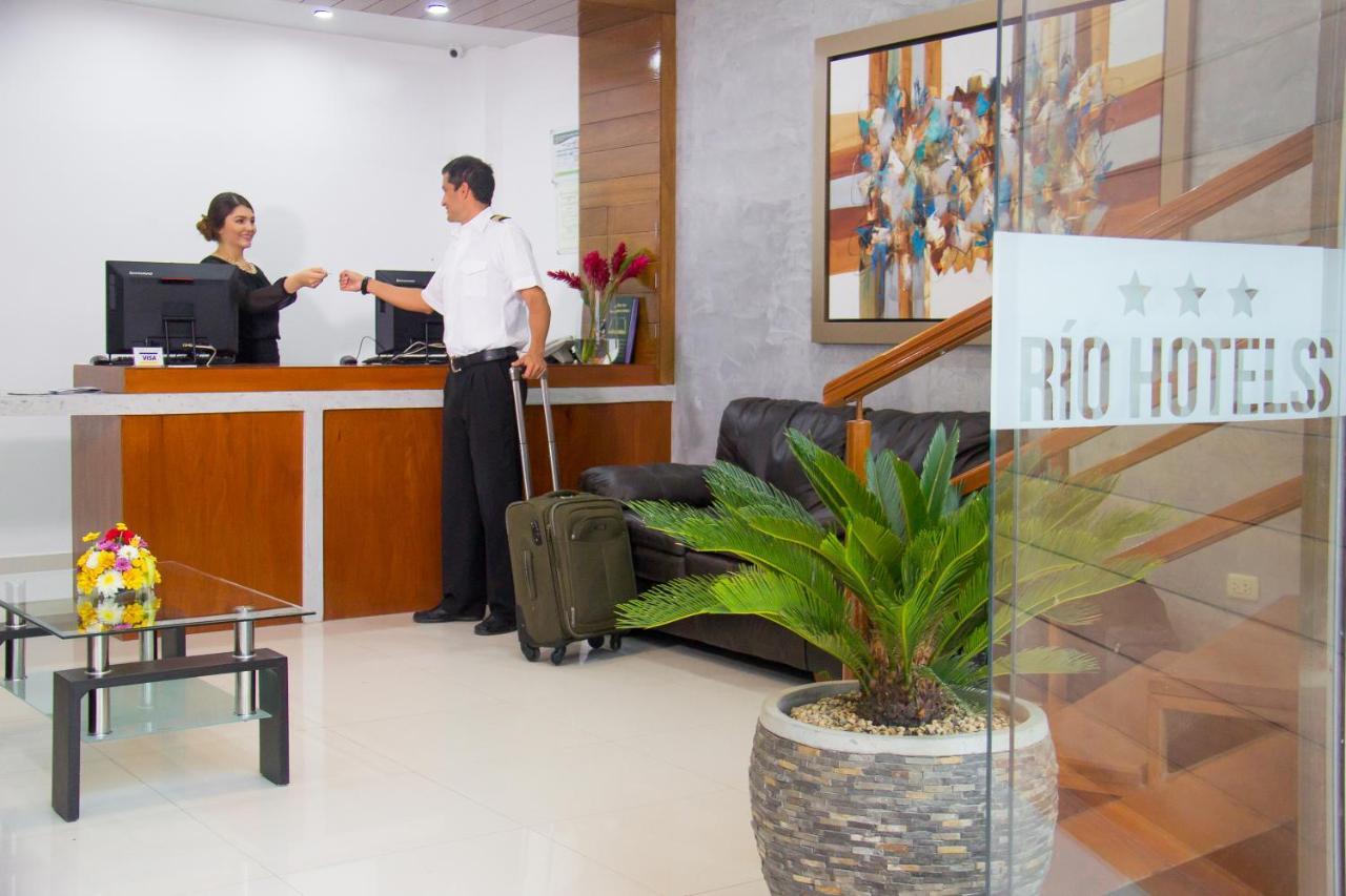 Vuelo 78 Hotel Тарапото Экстерьер фото